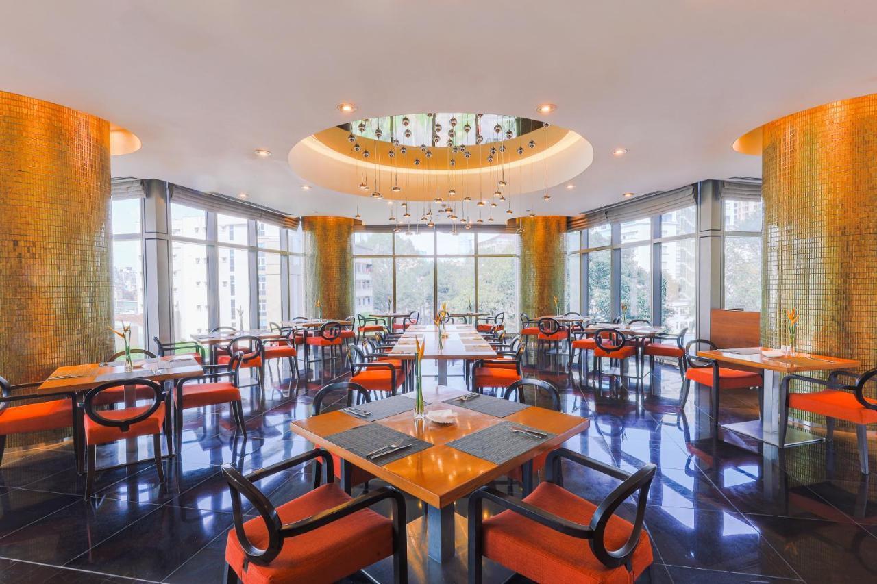 Pullman Saigon Centre Cidade de Ho Chi Minh Exterior foto