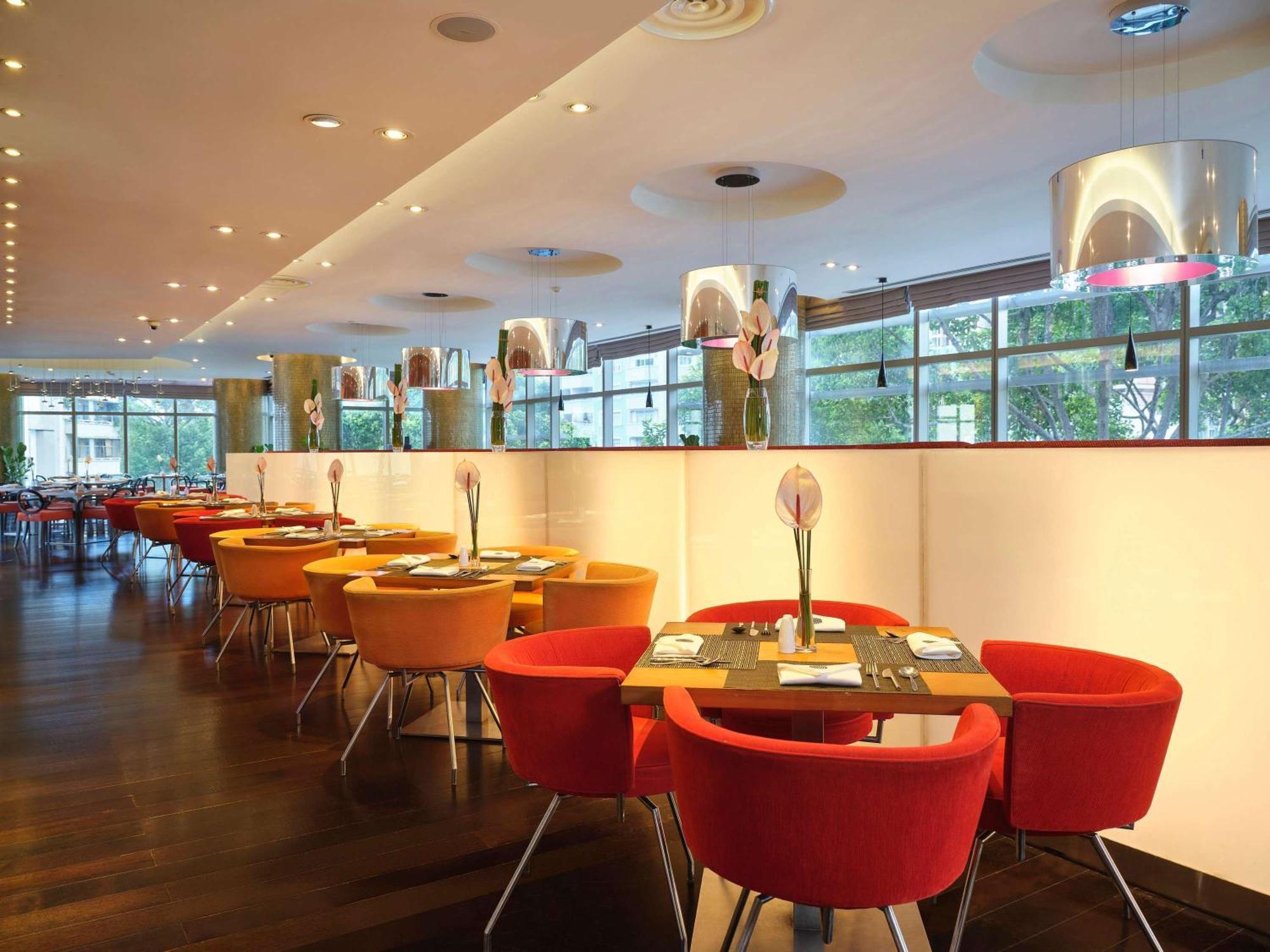 Pullman Saigon Centre Cidade de Ho Chi Minh Exterior foto