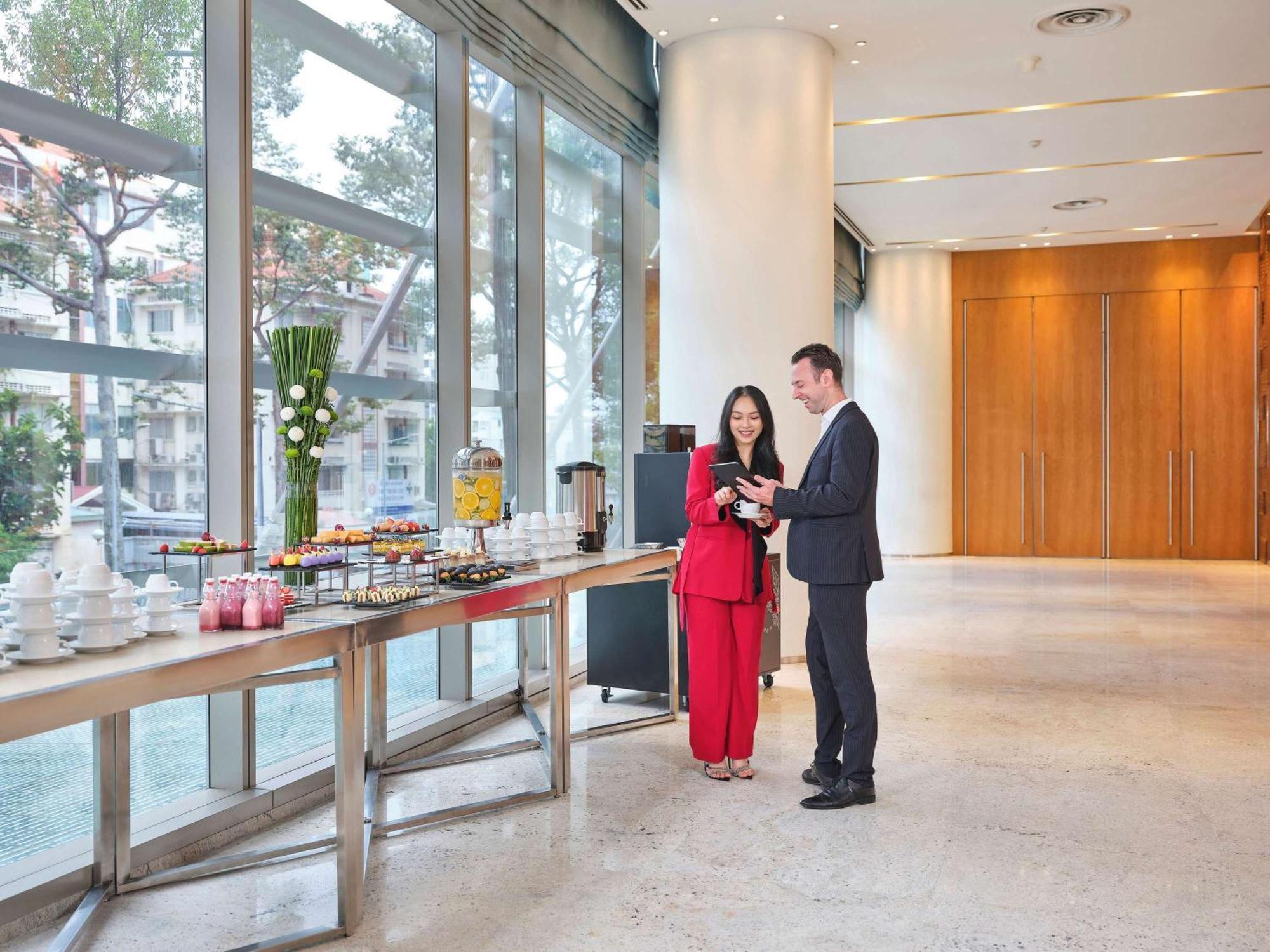 Pullman Saigon Centre Cidade de Ho Chi Minh Exterior foto