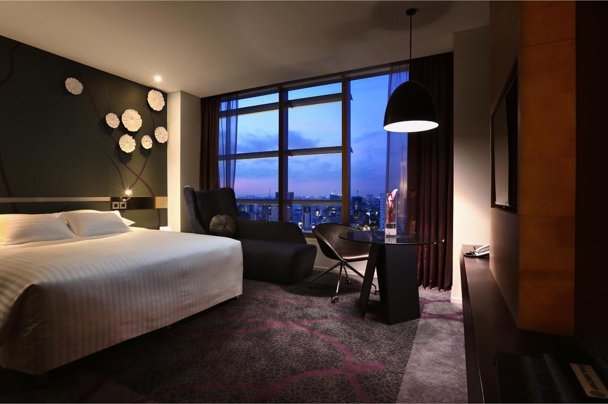 Pullman Saigon Centre Cidade de Ho Chi Minh Exterior foto