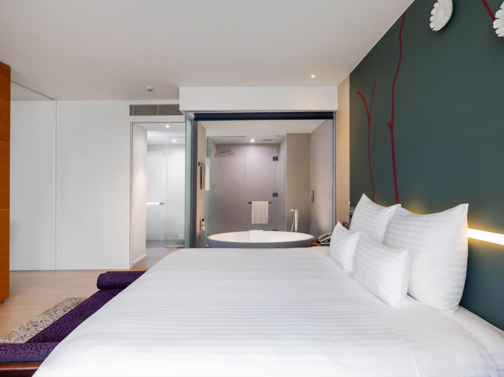 Pullman Saigon Centre Cidade de Ho Chi Minh Exterior foto
